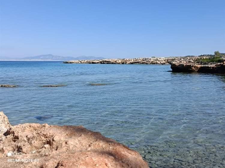 Villa Velissarios: Wonderful Villa Next To Beach Aegina 外观 照片